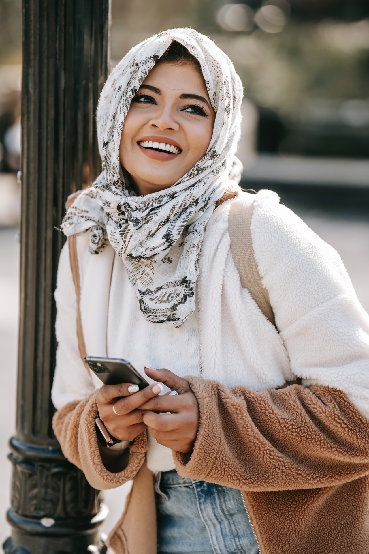 a-single-muslim-woman-s-guide-to-living-a-happy-life-fashion-cluba